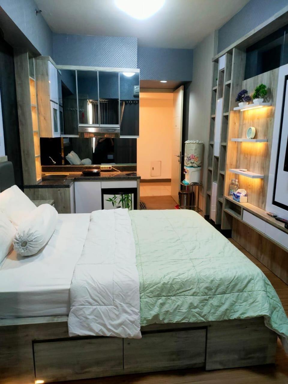 Tanglin Orchard * Surabaya